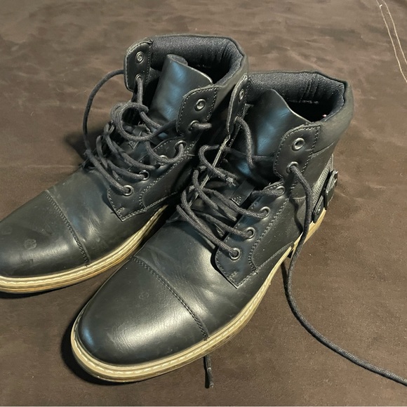 Like new J. Ferrar boots. - Picture 6 of 6